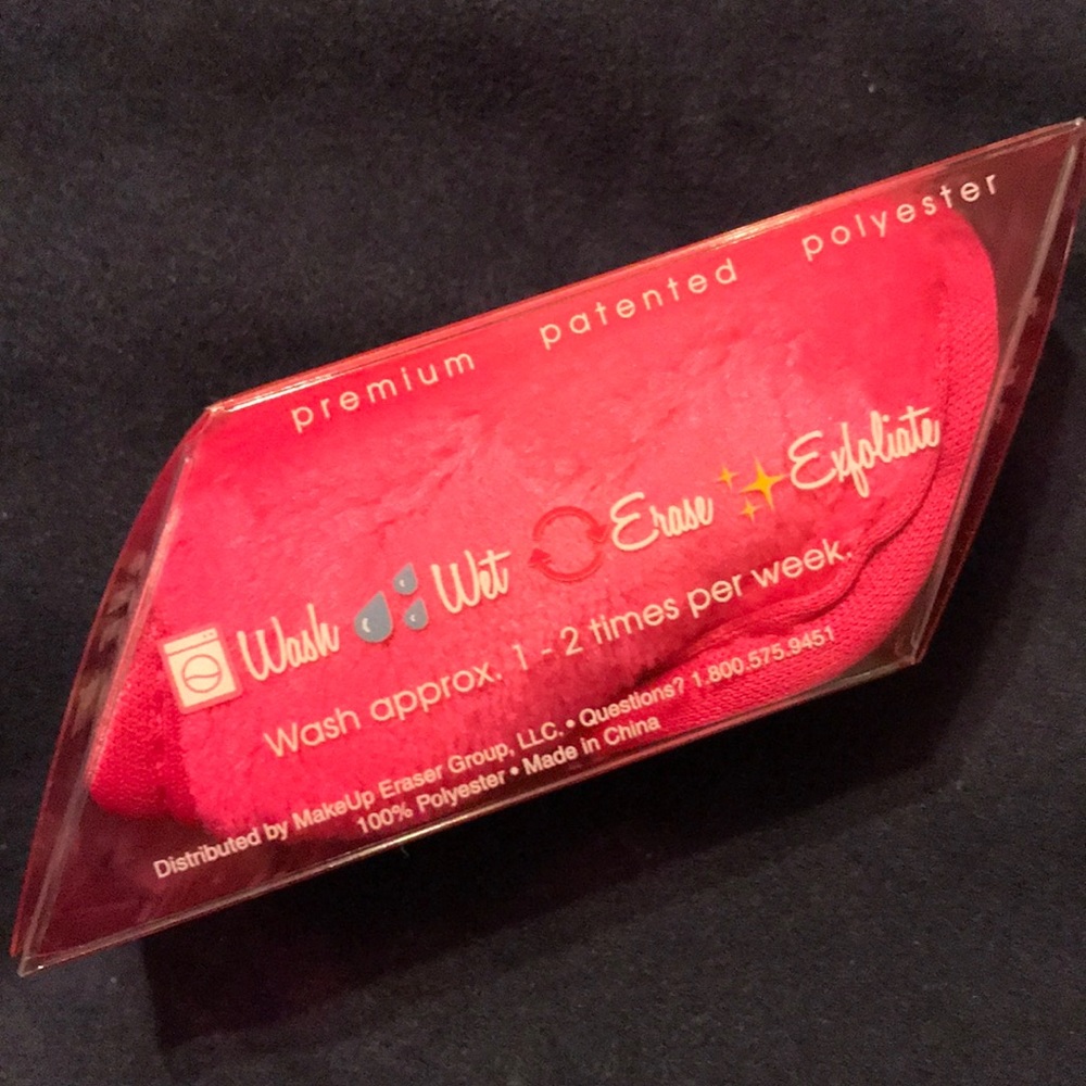 Mini Make Up Eraser - Picture 2 of 2